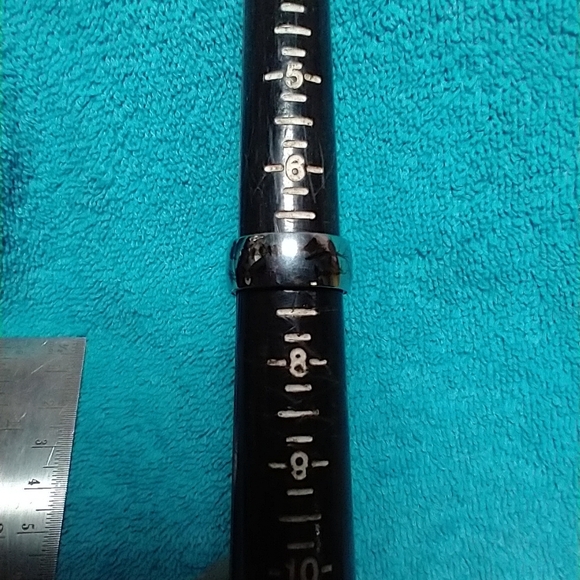 Silver stainless steel black crow Bird Design Ring - Picture 2 of 3